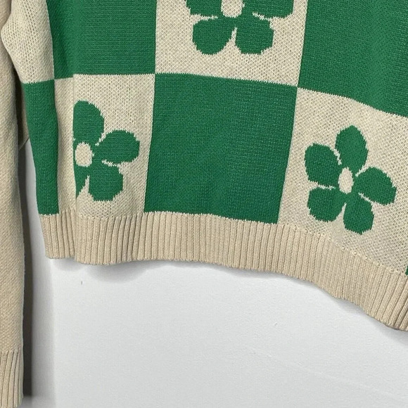 North End Sweater Cropped Green Color Block Floral White Size Small Juniors - Picture 3 of 10